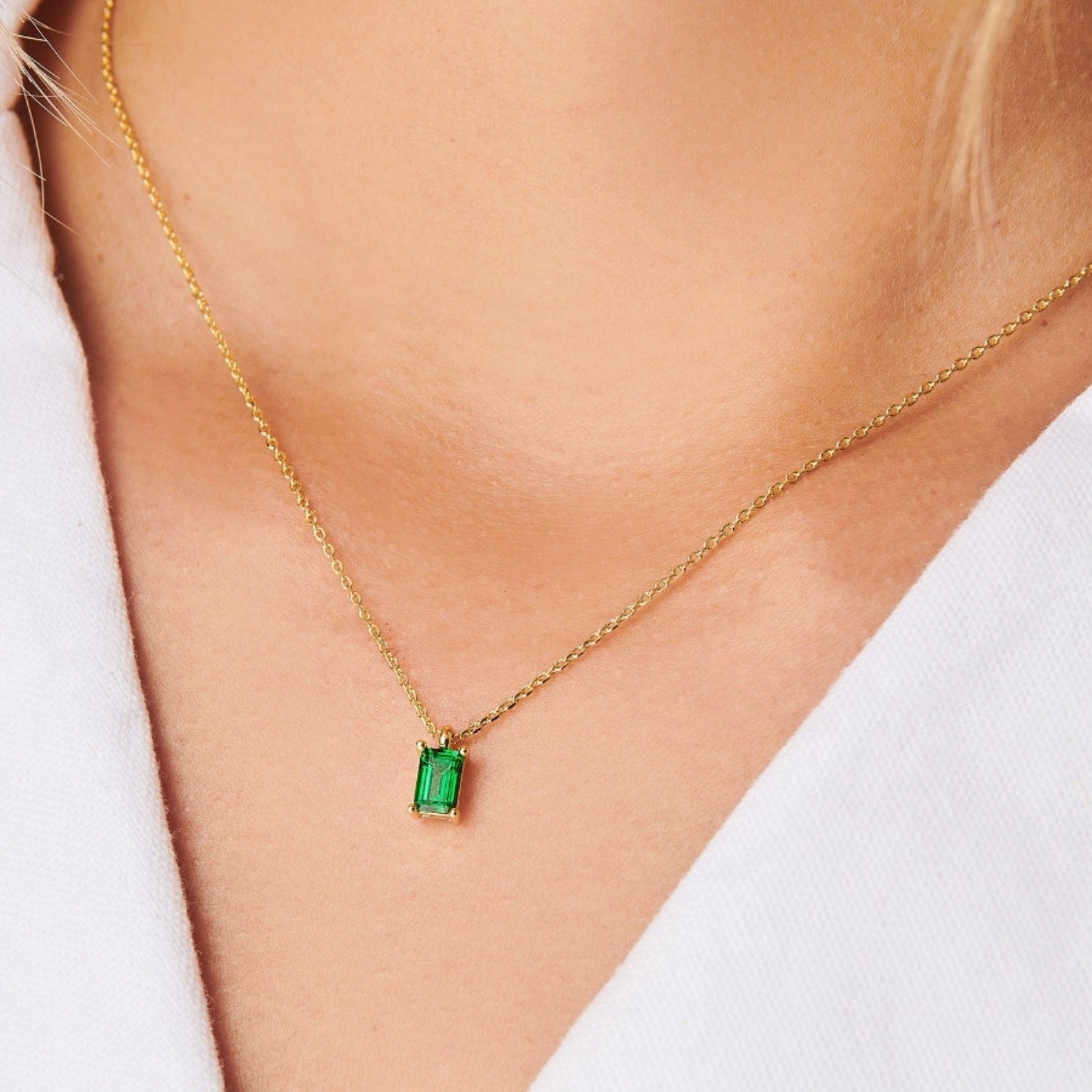 14k Gold Birthstone Necklace Emerald